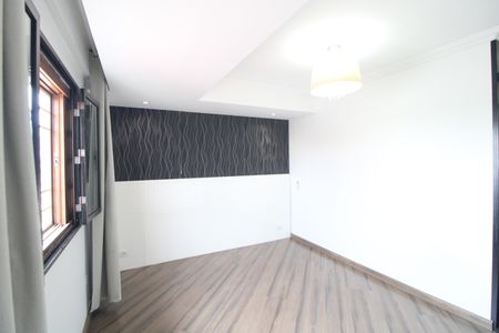 Casa para alugar com 193m², 3 quartos e 5 vagasSuíte