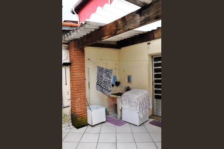 Casa para alugar com 120m², 2 quartos e 1 vagaDetalhe - Área de Serviço e Quintal