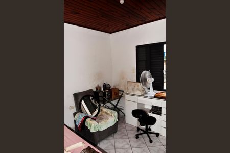 Casa para alugar com 120m², 2 quartos e 1 vagaDetalhe - Quarto 01