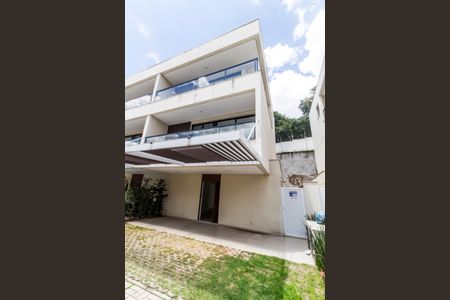 Casa de condomínio à venda com 214m², 4 quartos e 2 vagas Casa de condomínio à venda com 214m², 4 quartos e 2 vagasGaragem