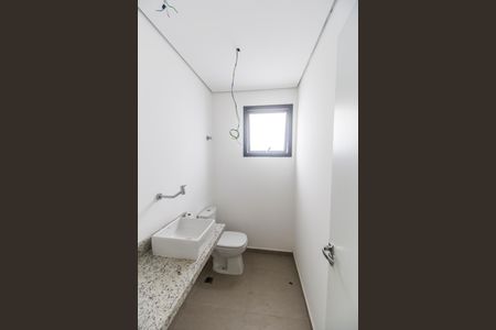 Casa de condomínio à venda com 214m², 4 quartos e 2 vagas Casa de condomínio à venda com 214m², 4 quartos e 2 vagasLavabo