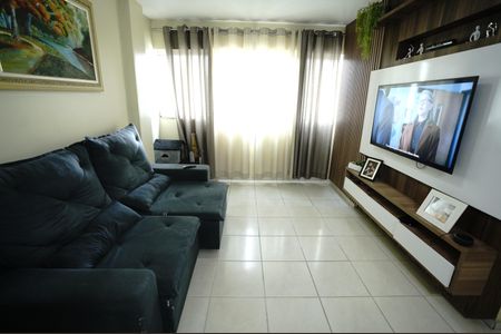 Apartamento para alugar com 70m², 3 quartos e 2 vagas