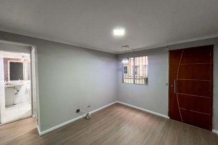 Sala de apartamento para alugar com 2 quartos, 50m² em Vila Caraguata, São Paulo