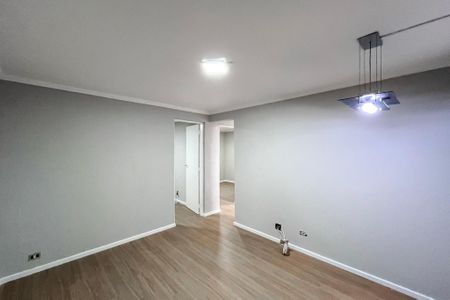 Sala de apartamento para alugar com 2 quartos, 50m² em Vila Caraguata, São Paulo