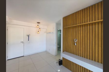 Apartamento para alugar com 55m², 2 quartos e 1 vaga Apartamento para alugar com 55m², 2 quartos e 1 vagaSala