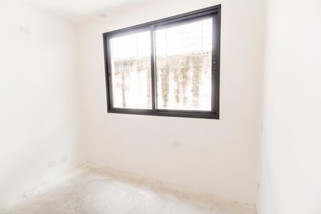 Casa de condomínio à venda com 214m², 4 quartos e 3 vagas Casa de condomínio à venda com 214m², 4 quartos e 3 vagasSuíte 2