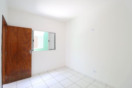 Casa para alugar com 2 quartos, 70m² em Vila Nova Galvão, São Paulo