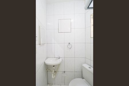 Casa para alugar com 1 quarto, 50m² em Vila Nova Galvão, São Paulo