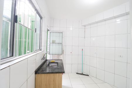 Casa para alugar com 1 quarto, 50m² em Vila Nova Galvão, São Paulo