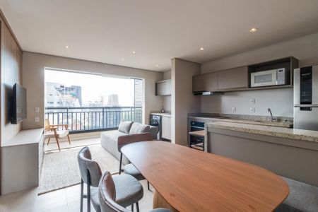 Apartamento à venda com 1 quarto, 40m² em Empresarial 18 do Forte, Barueri