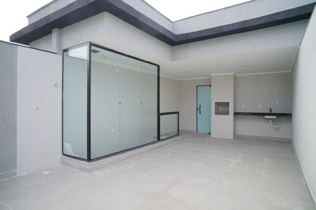 Terraço de casa de condomínio para alugar com 2 quartos, 95m² em Itaipuaçu, Maricá