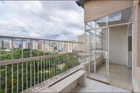 Varanda  de apartamento à venda com 1 quarto, 60m² em Centro, Belo Horizonte