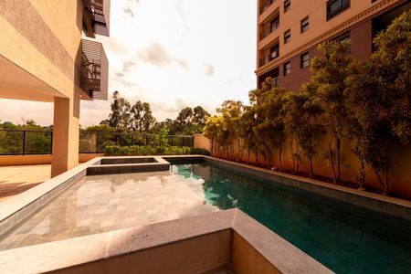 Apartamento à venda com 40m², 1 quarto e 1 vaga Apartamento à venda com 40m², 1 quarto e 1 vagaÁrea comum - Piscina