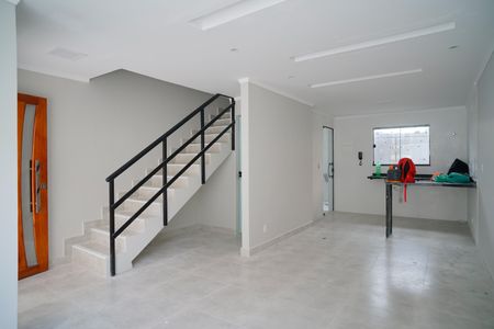 Sala de casa de condomínio para alugar com 2 quartos, 95m² em Itaipuaçu, Maricá