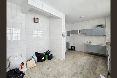 Apartamento para alugar com 243m², 4 quartos e 2 vagasCozinha