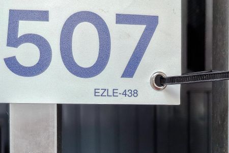 Studio à venda com 31m², 1 quarto e sem vaga Studio à venda com 31m², 1 quarto e sem vagaEZLE-438