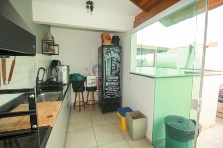 Apartamento à venda com 100m², 2 quartos e 1 vaga Apartamento à venda com 100m², 2 quartos e 1 vagaChurrasqueira