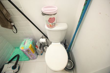 Apartamento à venda com 100m², 2 quartos e 1 vaga Apartamento à venda com 100m², 2 quartos e 1 vagaBanheiro Social