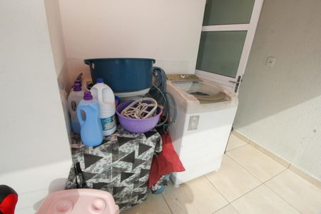 Apartamento à venda com 100m², 2 quartos e 1 vaga Apartamento à venda com 100m², 2 quartos e 1 vagaÁrea de Serviço