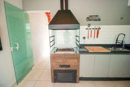 Apartamento à venda com 100m², 2 quartos e 1 vaga Apartamento à venda com 100m², 2 quartos e 1 vagaChurrasqueira