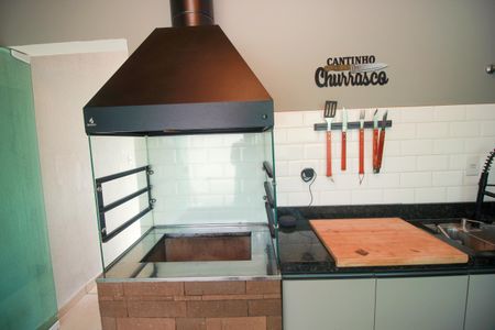 Apartamento à venda com 100m², 2 quartos e 1 vaga Apartamento à venda com 100m², 2 quartos e 1 vagaChurrasqueira