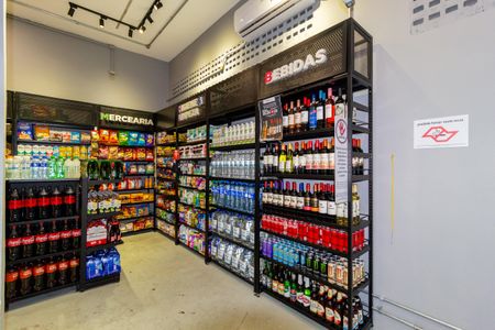 Studio à venda com 19m², 1 quarto e sem vaga Studio à venda com 19m², 1 quarto e sem vagaMini Mercado