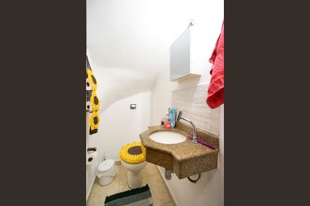 Lavabo de casa de condomínio para alugar com 2 quartos, 67m² em Vila Matilde, São Paulo