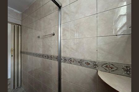 Casa para alugar com 80m², 2 quartos e 2 vagasBanheiro