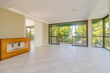 Sala de apartamento à venda com 2 quartos, 350m² em Vila Assunção, Porto Alegre