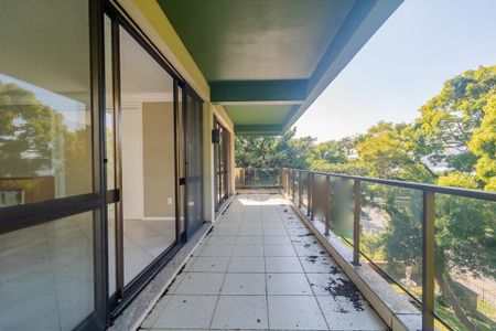 Apartamento para alugar com 350m², 2 quartos e 2 vagasVaranda