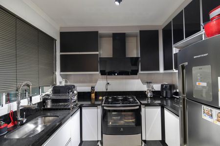 Casa de condomínio à venda com 71m², 2 quartos e 1 vagaSala/Cozinha