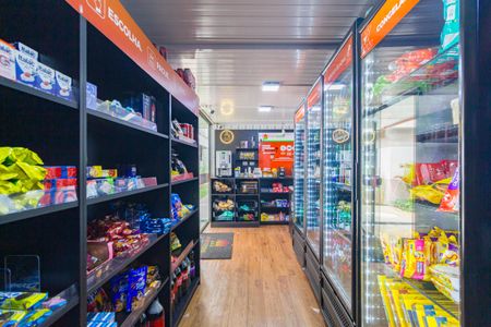 Apartamento para alugar com 25m², 1 quarto e sem vaga Apartamento para alugar com 25m², 1 quarto e sem vagaMini Mercado