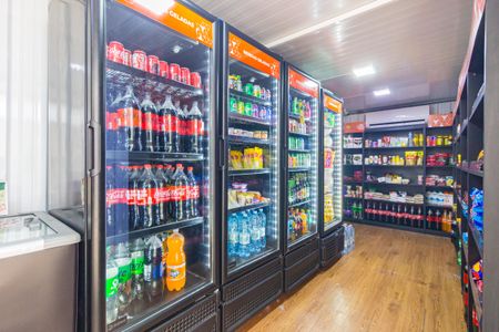 Apartamento para alugar com 25m², 1 quarto e sem vaga Apartamento para alugar com 25m², 1 quarto e sem vagaMini Mercado