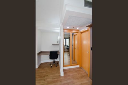 Studio para alugar com 32m², 1 quarto e 1 vagaFlat/Studio