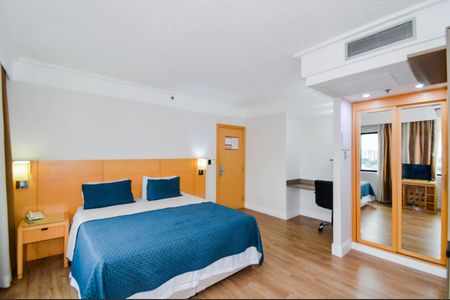 Studio para alugar com 32m², 1 quarto e 1 vagaFlat/Studio