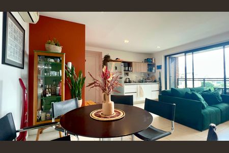 Apartamento à venda com 54m², 2 quartos e 1 vagaSala