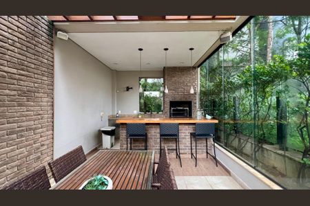 Apartamento à venda com 54m², 2 quartos e 1 vagaChurrasqueira