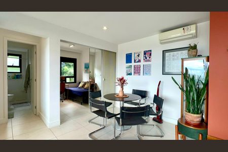 Apartamento à venda com 54m², 2 quartos e 1 vagaSala