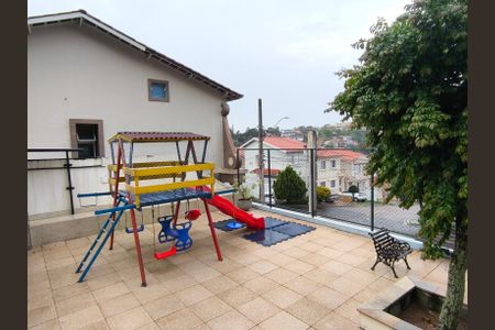 Casa de condomínio à venda com 132m², 3 quartos e 3 vagas Casa de condomínio à venda com 132m², 3 quartos e 3 vagasÁrea comum - Playground