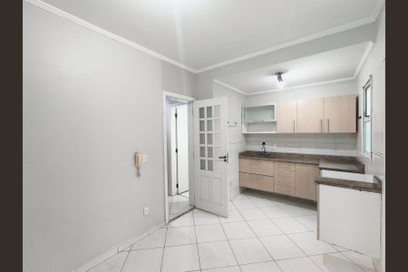 Casa de condomínio à venda com 132m², 3 quartos e 3 vagas Casa de condomínio à venda com 132m², 3 quartos e 3 vagasCozinha