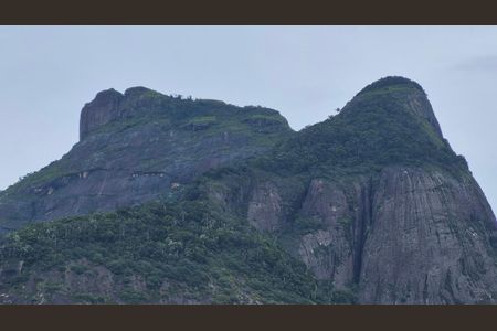 Apartamento à venda com 270m², 2 quartos e 2 vagasVista Varanda Superior