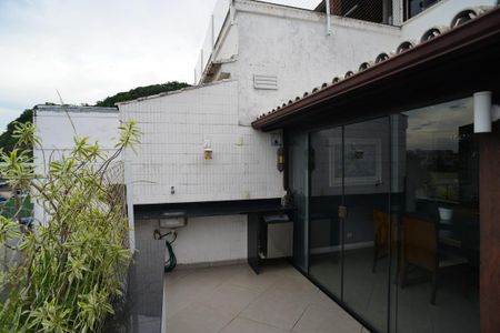Apartamento à venda com 270m², 2 quartos e 2 vagasVaranda