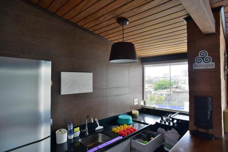 Apartamento à venda com 270m², 2 quartos e 2 vagasCozinha Superior