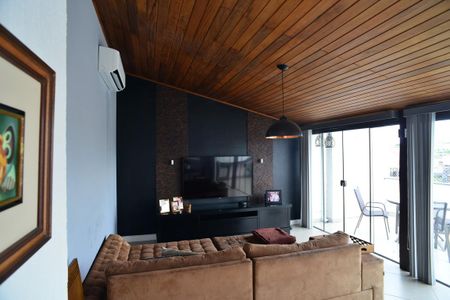 Apartamento à venda com 270m², 2 quartos e 2 vagasSala