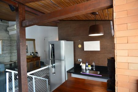 Apartamento à venda com 270m², 2 quartos e 2 vagasCozinha Superior