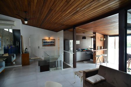 Apartamento à venda com 270m², 2 quartos e 2 vagasSala Superior