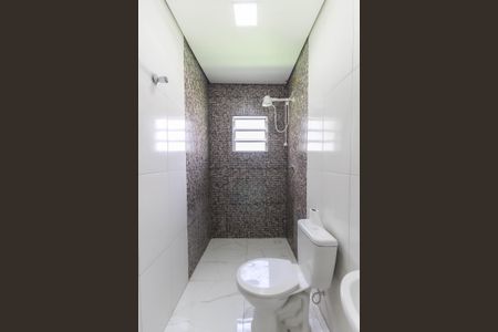 Casa para alugar com 70m², 2 quartos e sem vagaBanheiro