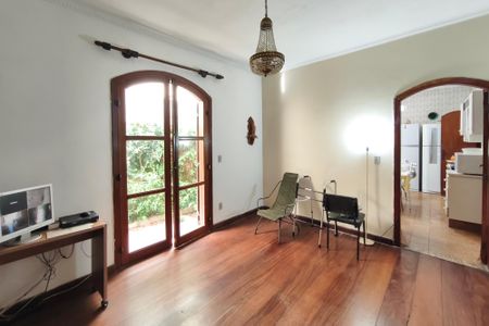 Sala  de casa à venda com 4 quartos, 800m² em Jardim Paraíso, Campinas