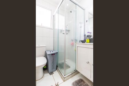 Apartamento à venda com 68m², 3 quartos e 1 vaga Apartamento à venda com 68m², 3 quartos e 1 vagaBanheiro da Suíte