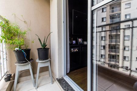 Apartamento à venda com 68m², 3 quartos e 1 vaga Apartamento à venda com 68m², 3 quartos e 1 vagaSacada